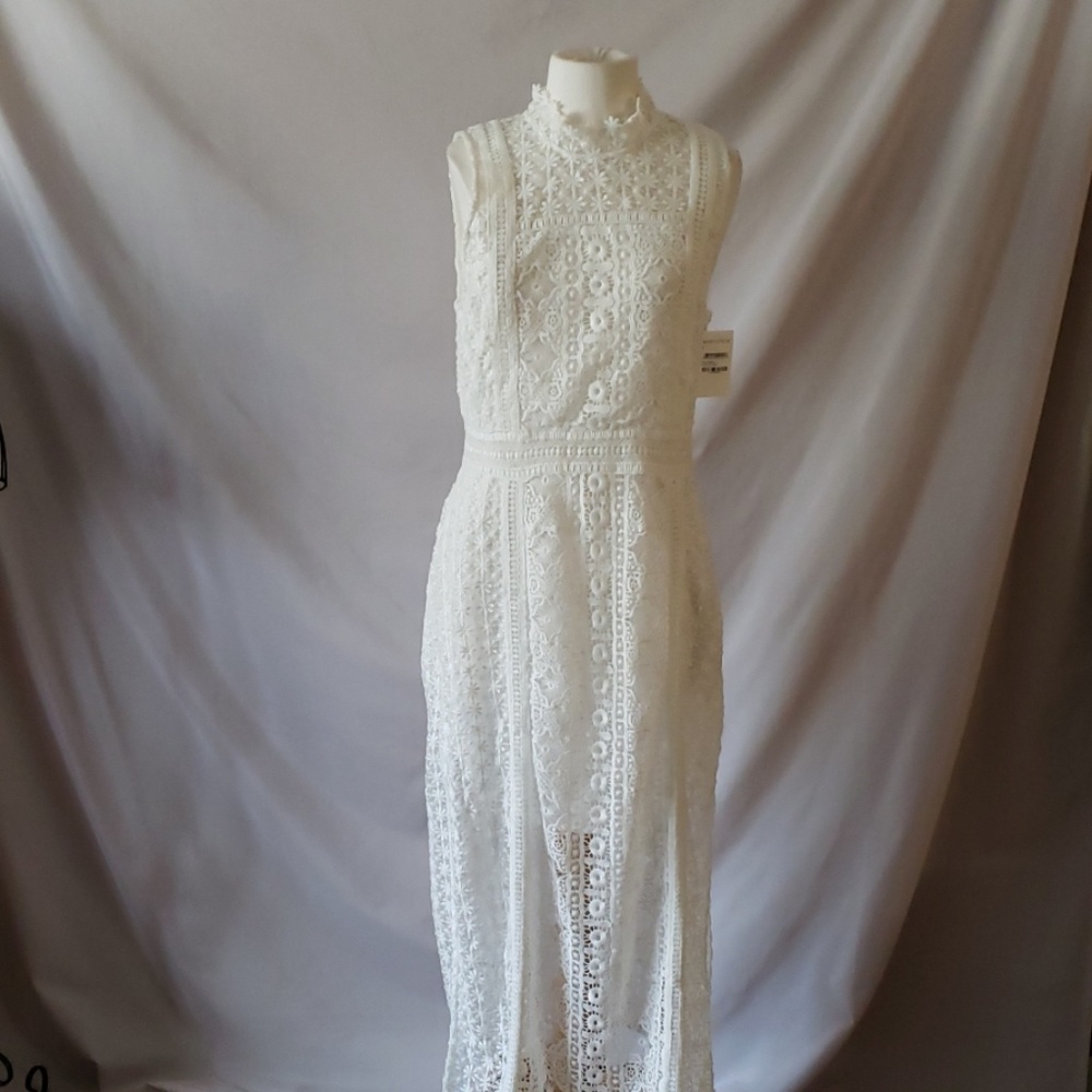 New Chelsea28 Lace dress